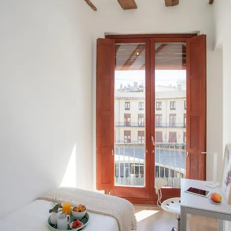 Singularstays Plaza Redonda Ii Apartament