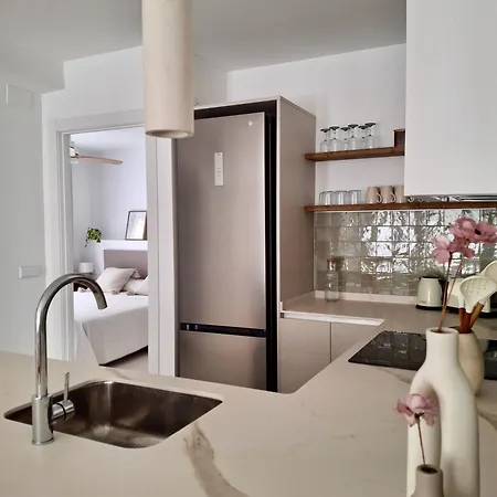 Bonito De 2 Cerca De La Estacion Joaquin Sorolla * Valencia