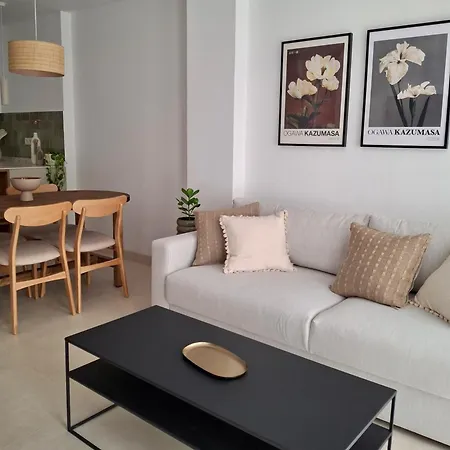 Bonito De 2 Cerca De La Estacion Joaquin Sorolla ולנסיה