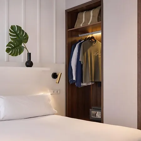 Ramirez Flats Apart-hotel