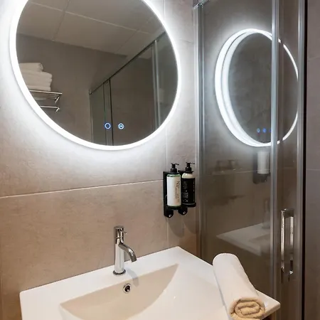 Arena Basic Lejlighedshotel *