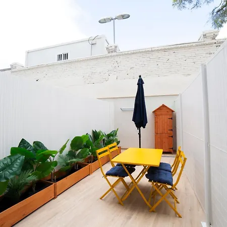 Color & Design Next To Russafa Soho *