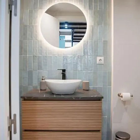 Lofts Plaza Jm Orense B *