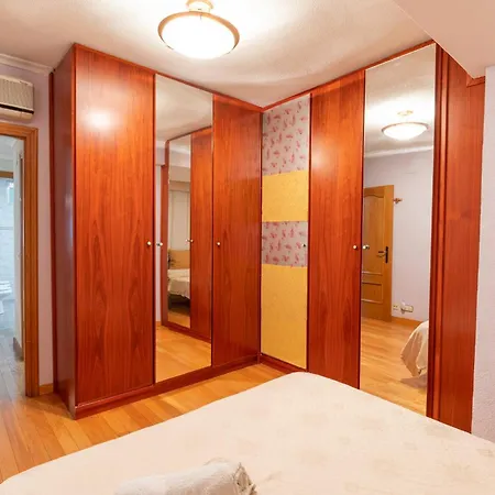 La Casa De Lili Acerca De Palacio De Musica Apartment