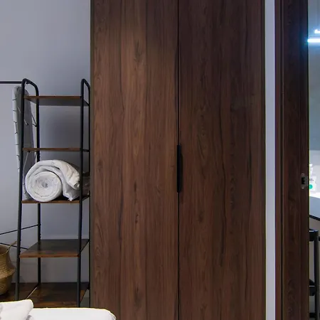 Vlc Host - Luz Casanova Valencia