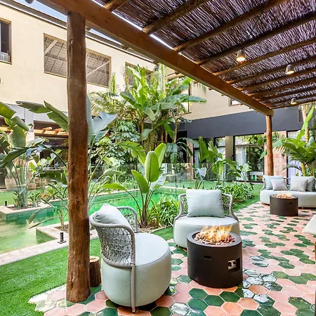 Saman Boutique Hotel