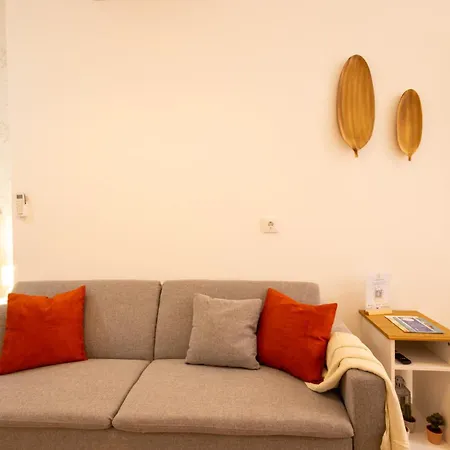Florit Flats - The Maritim Metro Station Appartamento
