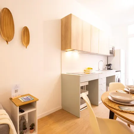 Florit Flats - The Maritim Serreria