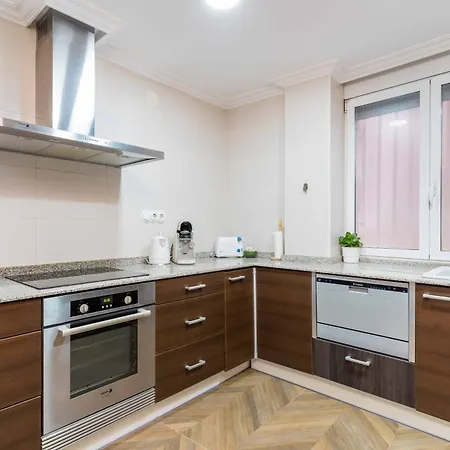 Balmes Flat Market * Valencia