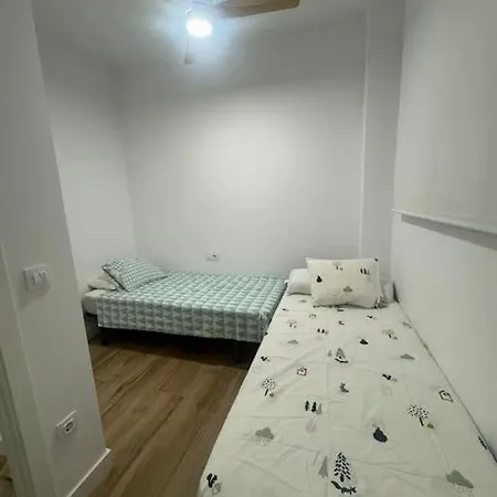 Gran A Pie De Calle Valencia