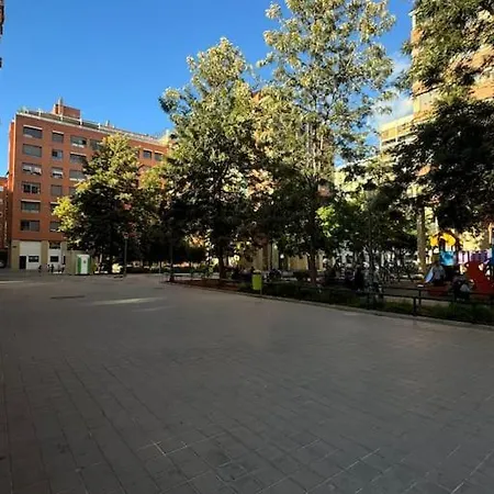 Gran A Pie De Calle Valencia