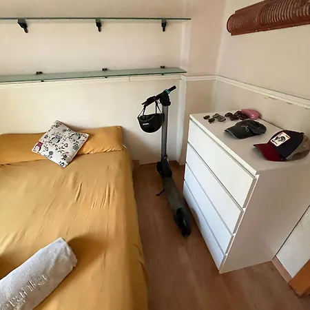 Precioso Al Lado De La Ciudad De Artes Валенсия