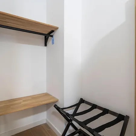 Vlc Host - Ausias March Apartament