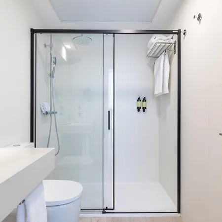 Hq Arena Отель 3*