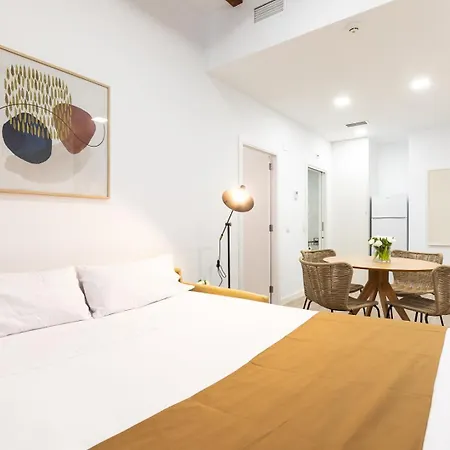 Moontels Plaza De Vannes Apartment