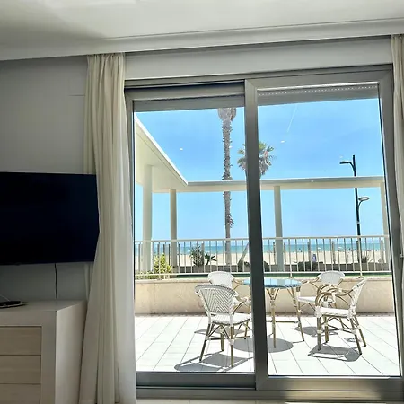 Reinapart Patacona Beachfront Seaview * Valência