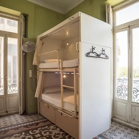 River Hostel Valencia