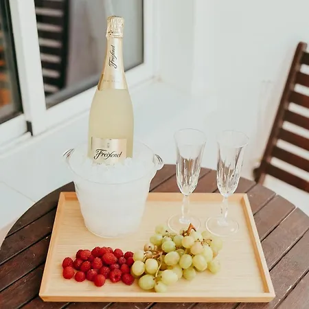 Apartment Cabanyal, 8 Min, Terrace, Smart Tv