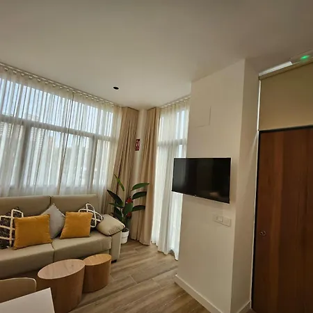 Apartment Hob Miracle Valencia