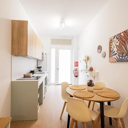 Florit Flats - The Maritim Serreria *