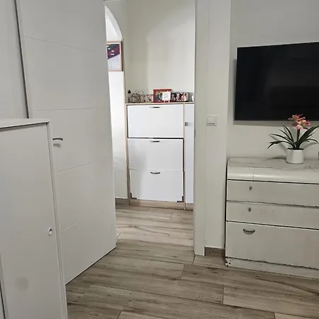 Quarto em Acomodações Particulares Comoda Y Acogedora Habitacion En