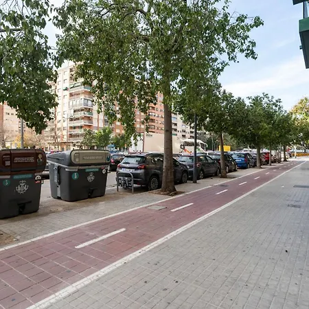 Vlc Host - Ausias March Valencia