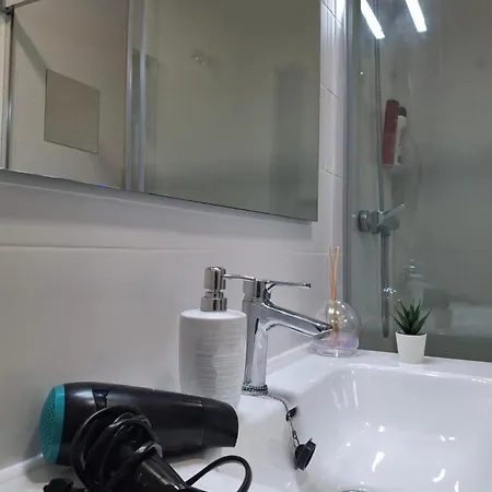 Frente Estacion De Tren Joaquin Sorolla * バレンシア