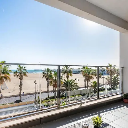 Moderno Con Vistas Al Mar En アパート *