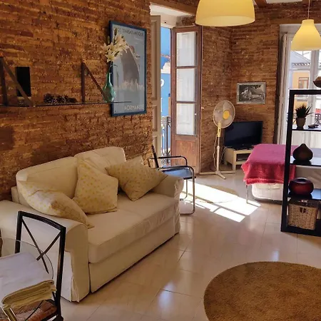 Charming In The Center Appartement