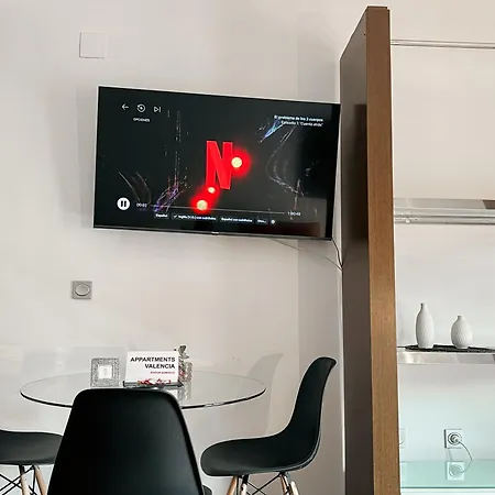 Happy Daire Valensiya