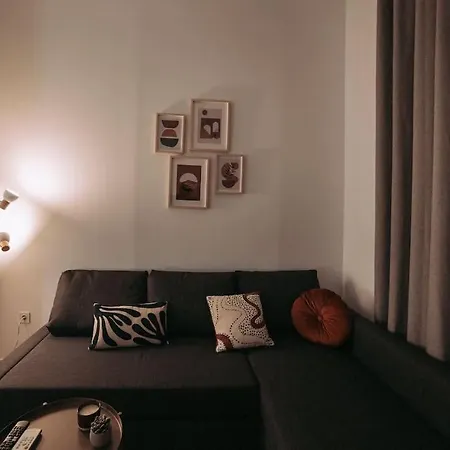 Nuevo Y Moderno Loft En Amistat Apartment