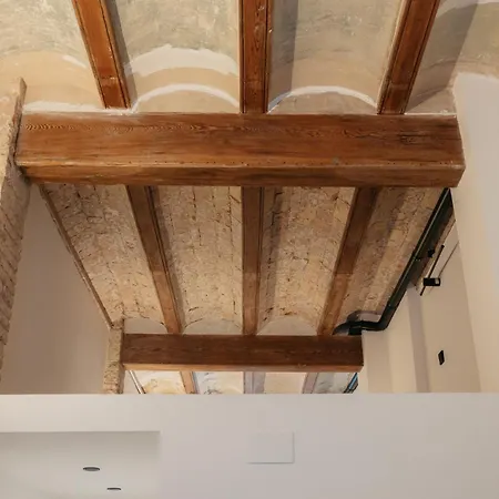 Lovely Exclusivity In Center Walencja