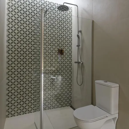 Osito Hub - Esteban Ballester Apartman