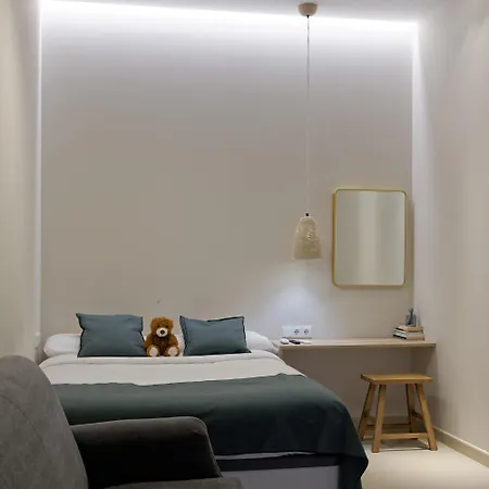 Osito Hub - Esteban Ballester Apartman *