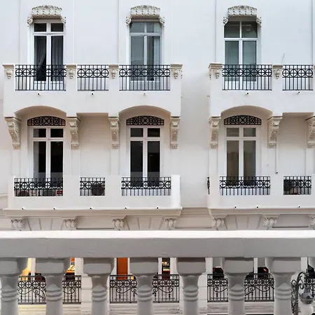 Palacio Santa Clara, Autograph Collection 4*