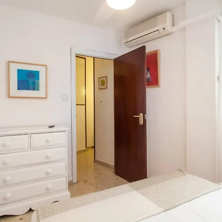 Comfy And Luminous With Balcony * 발렌시아