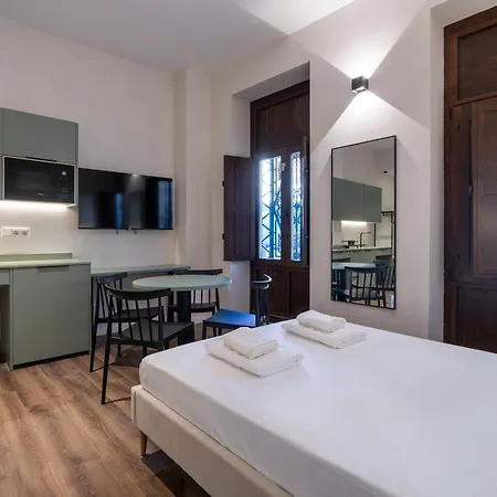 Vlc Host - Reina 168 * Valensiya