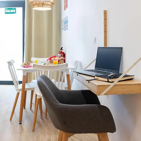 Travel Habitat Ruzafa Lofts *