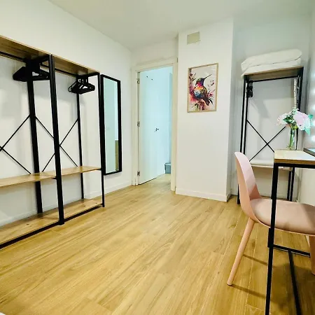 Ori B & Spacious Flat Close To The Center Valence