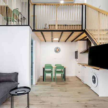 Apartment Marie Curie Flats, Lovely Duplex 2