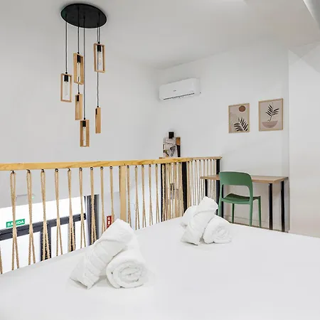 Marie Curie Flats, Lovely Duplex 2 Apartamento Valência