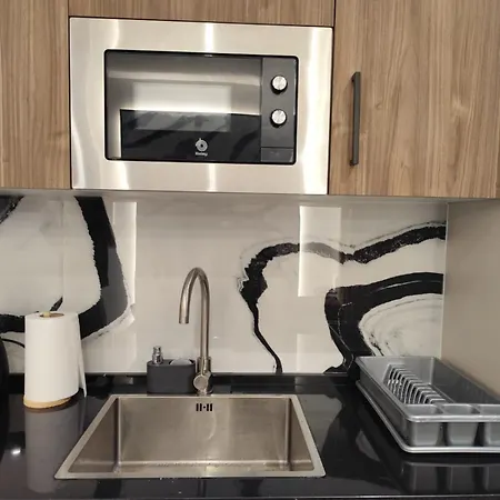 Amplio Estudio En Valencia