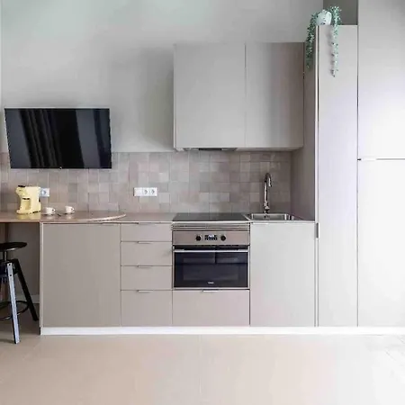 Point Beige Apartment