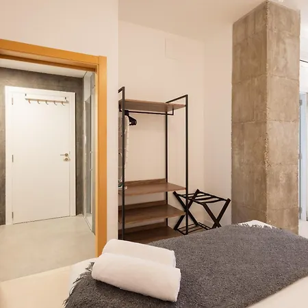 Florit Flats - The Pitiusas Valencie