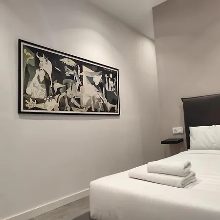 Amplio Estudio En Valencia *