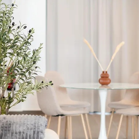 Deluxe - Ciudad De Artes Валенсия