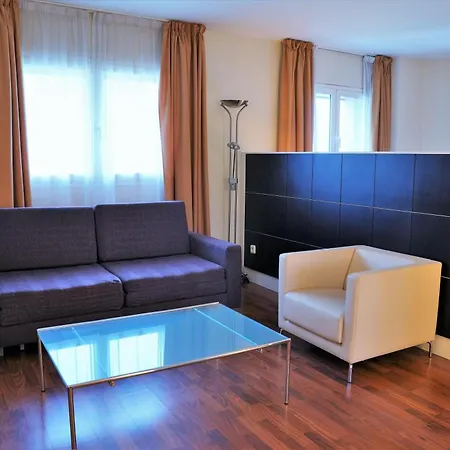 Ξενοδοχείο Port Feria 4*