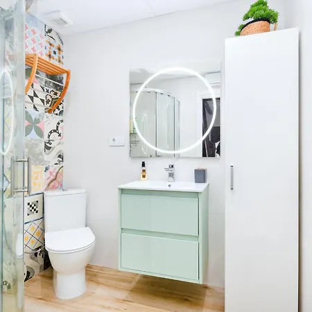 La Casita Azul De La Playa * Valencia