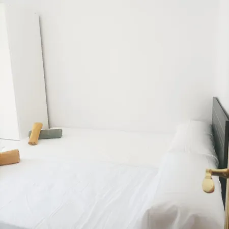 El Cabanal 400 Meters From The Apartment *