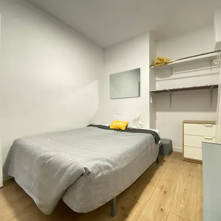 Gypsy Budget Shared Flat Valencia
